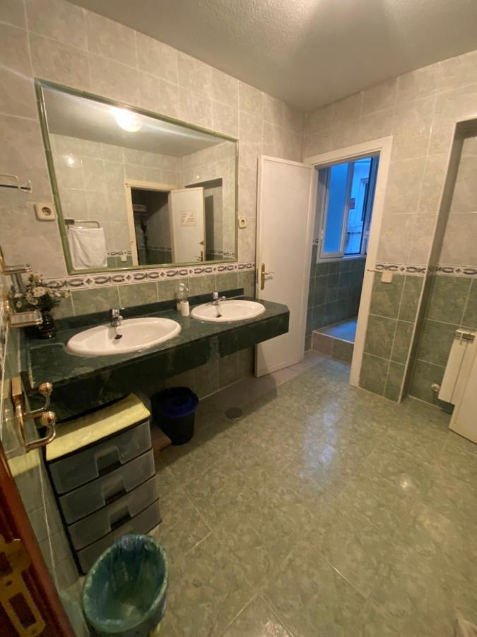 Center Madrid Habitaciones 外观 照片