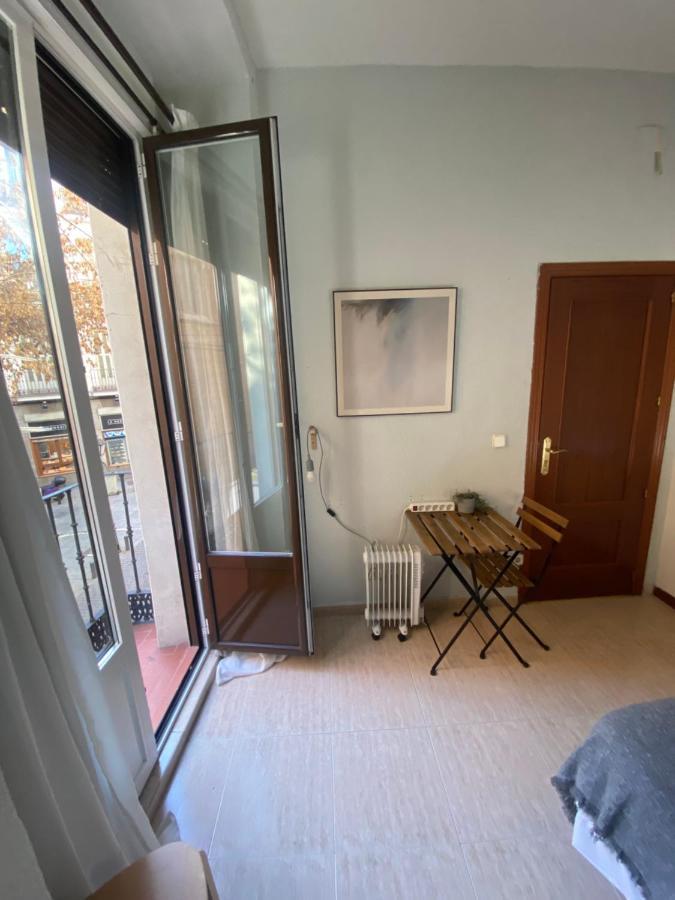 Center Madrid Habitaciones 外观 照片